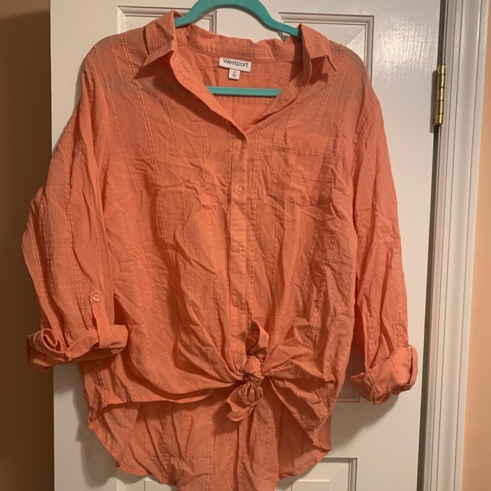 NWOT! Dressbarn Button Down Tie waist blouse